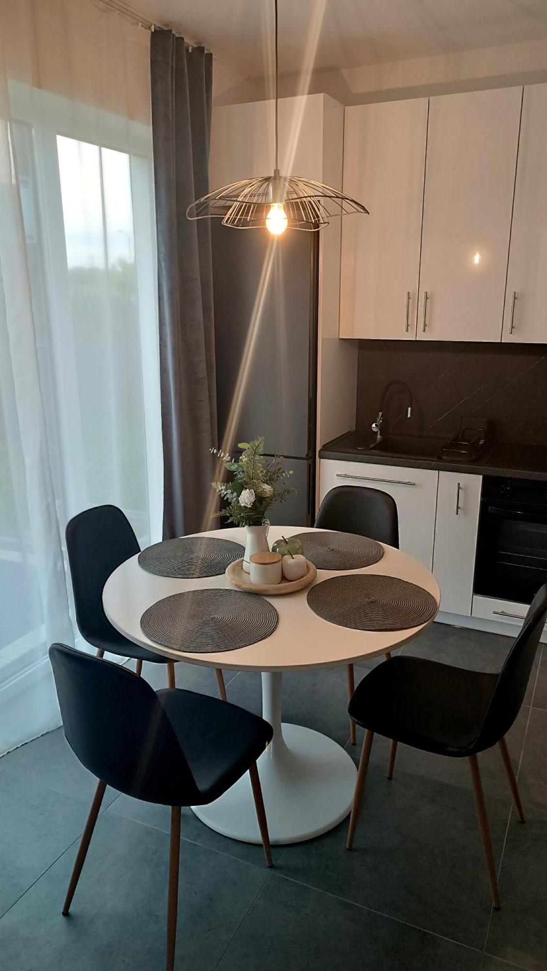 Apartament Sady ブスコ・ズドロイ エクステリア 写真